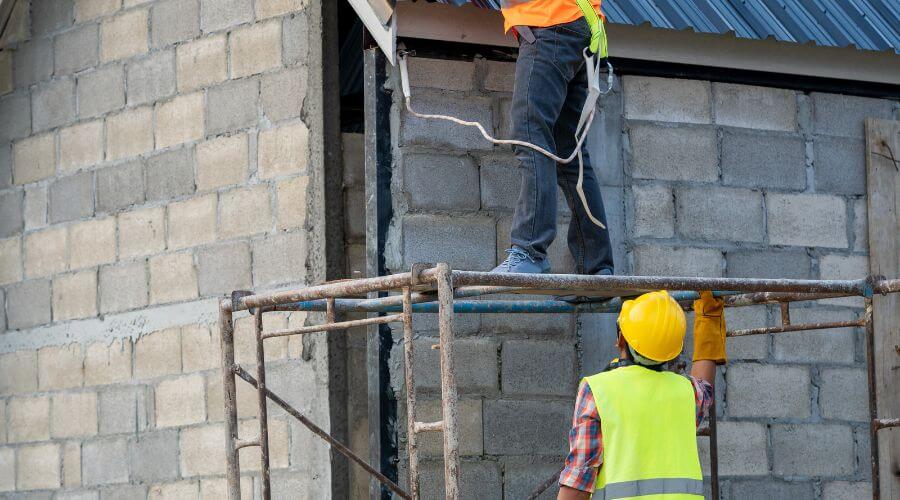 Professional Emergency Roof Repairs in Patillas, PR